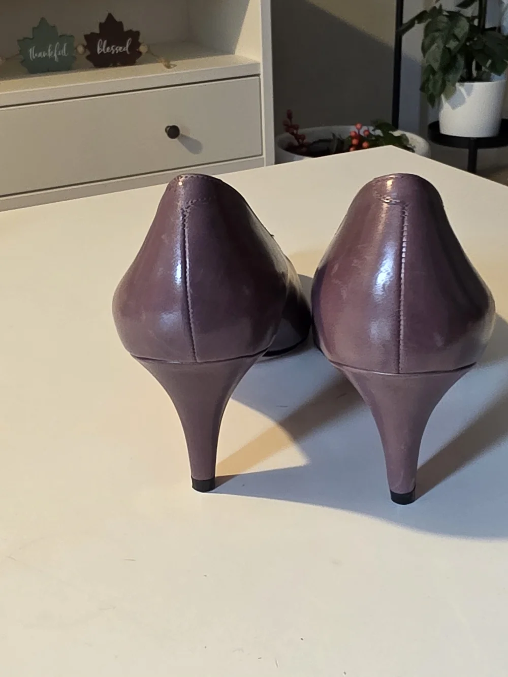 Vintage Amalfi Monica Mauve Pointed-Toe Mid Heel Leather Pumps - Picture 5 of 11